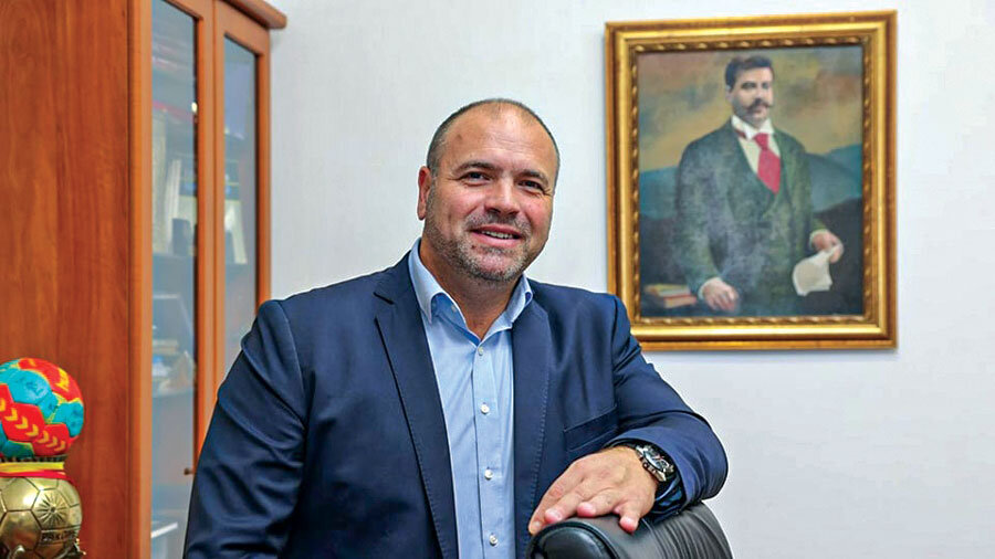Максим Димитриевски. Максим Димитриевски.